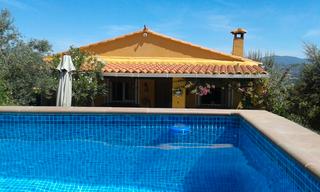 Xalet  N/a. Casa con piscina en malpartida de plasencia