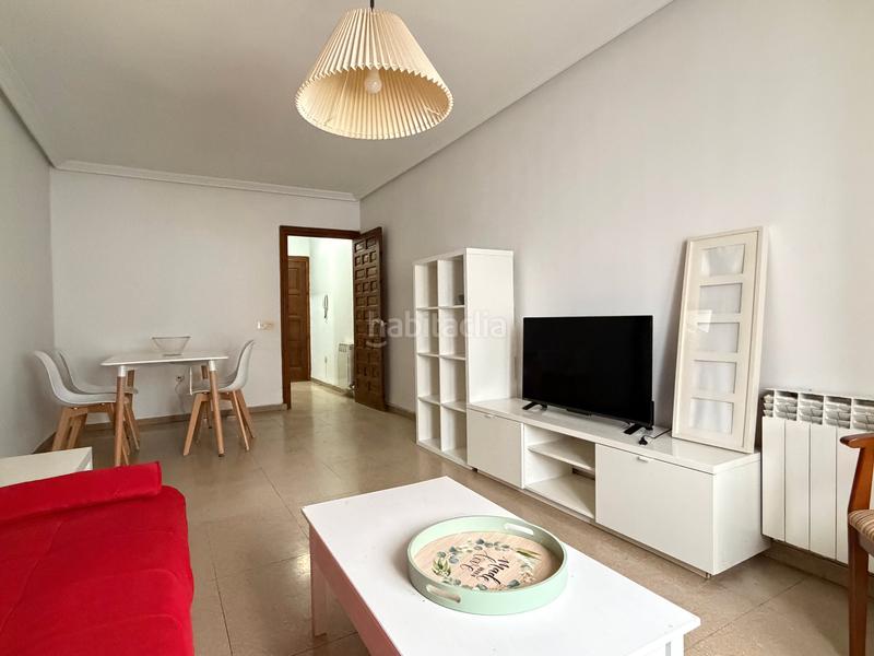 Foto 7337a3e6-ec12-4e28-bf4c-5ce44cbfc8a4. Pis amb calefacció a Centro Ciudad Plasencia