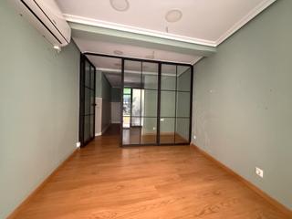 Location Local commercial  Calle clavero. Local en calle clavero