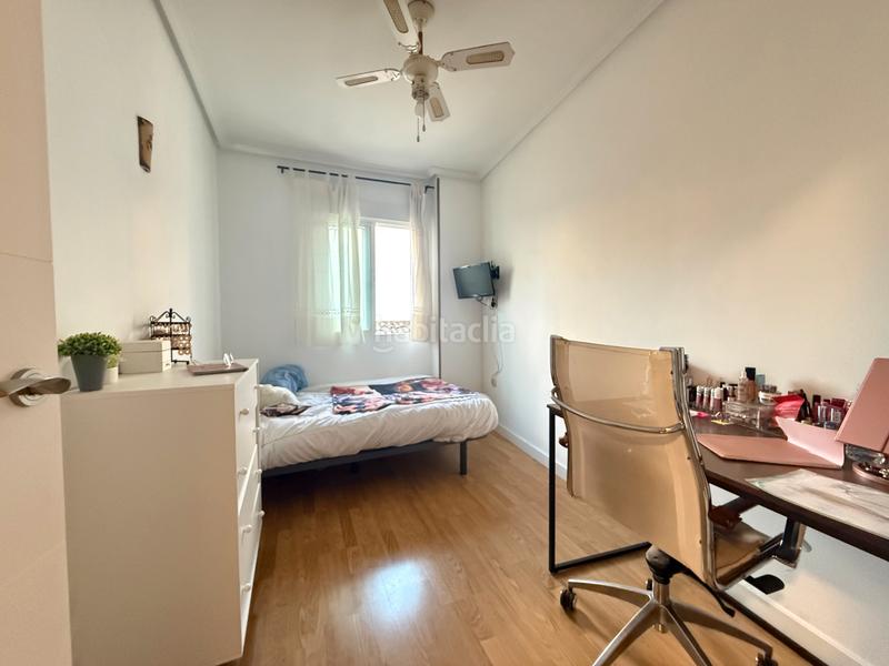 Foto 88dfbe9a-dcb9-4caa-a2c2-c55b2d2c444a. Haus mit heizung parking in Miralvalle - Av. Virgen del Puerto - La Data Plasencia