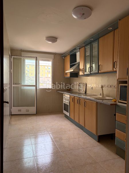 Foto b3445f17-54ec-493d-9301-f75106e69cf3. Pis amb aparcament a Zona Norte - Hospital - Urbanizaciones Plasencia