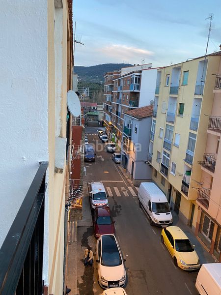 Foto a2849eb7-db42-4584-84b9-7451c812df70. Pis a Miralvalle - Av. Virgen del Puerto - La Data Plasencia