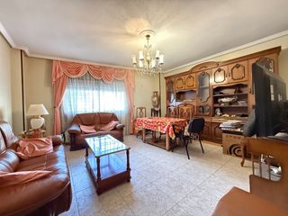 Flat  Plaza de la constitución. Piso en plaza de la constitución, plasencia