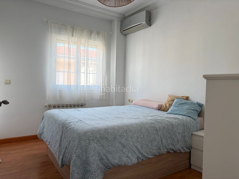 Foto dc2c5412-8f59-4dd5-a889-8d51b002e677. Casa amb calefacció a Zona Norte - Hospital - Urbanizaciones Plasencia