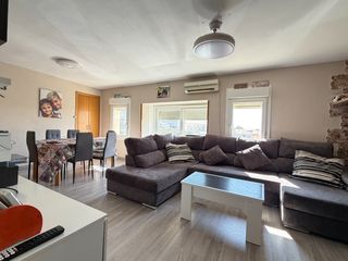 Etagenwohnung  Calle albéniz. Se vende piso en calle abeniz malpartida de plasencia