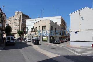 Edifici a La Bosca. Edificio  borriana centro