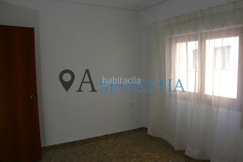 Foto 6e3dacc1-1393-4f8b-8bb3-13a29740122e. Pis a Alcora (l´)