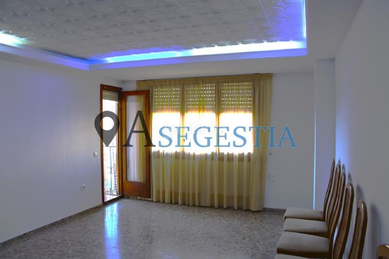 Foto 7605f8a4-9e5a-4fec-bb3b-4a47ef9b6f58. Pis a Alcora (l´)