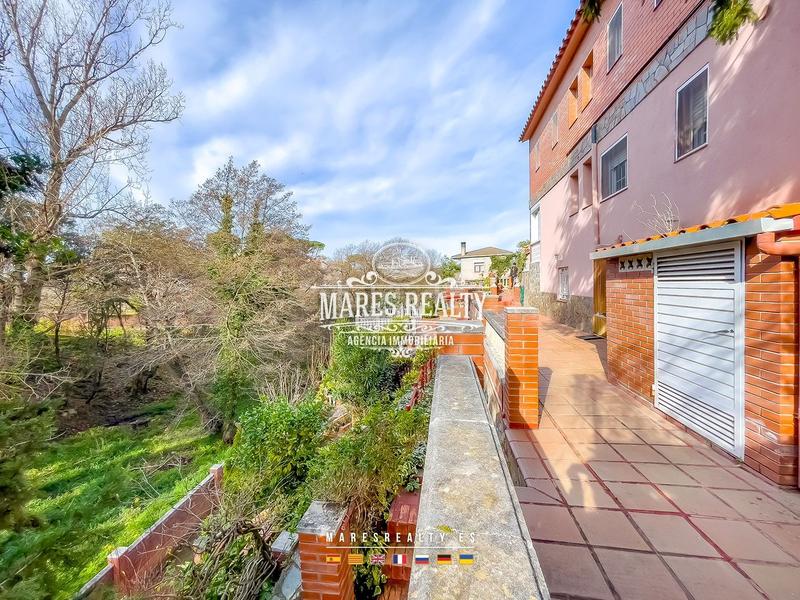 Foto 4145a01f-9106-40ee-8e52-bff2c0a4741d. Casa amb calefacció piscina a terrabrava - Tordera parc Tordera