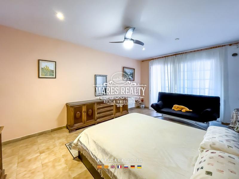 Foto b8b3d5e8-e4a9-4250-a54c-446789a7616b. Casa amb calefacció piscina a terrabrava - Tordera parc Tordera