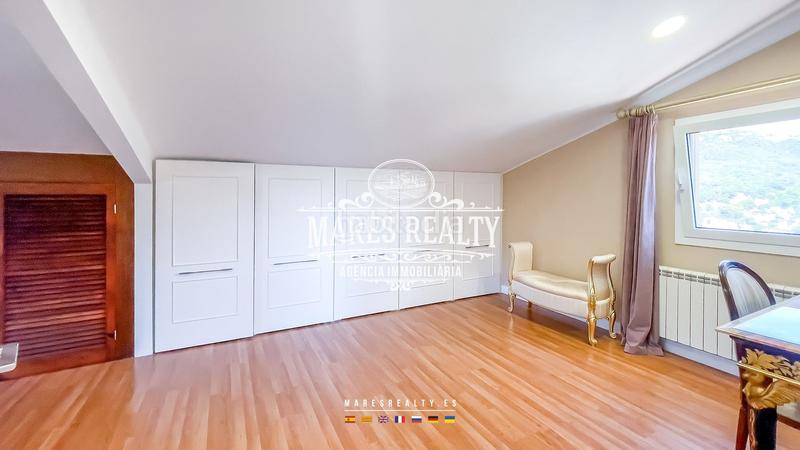 Foto 02005cfe-5ff6-406e-9dc7-0f269103ca92. Location chalet avec chauffage parking piscine dans Lloret de Mar