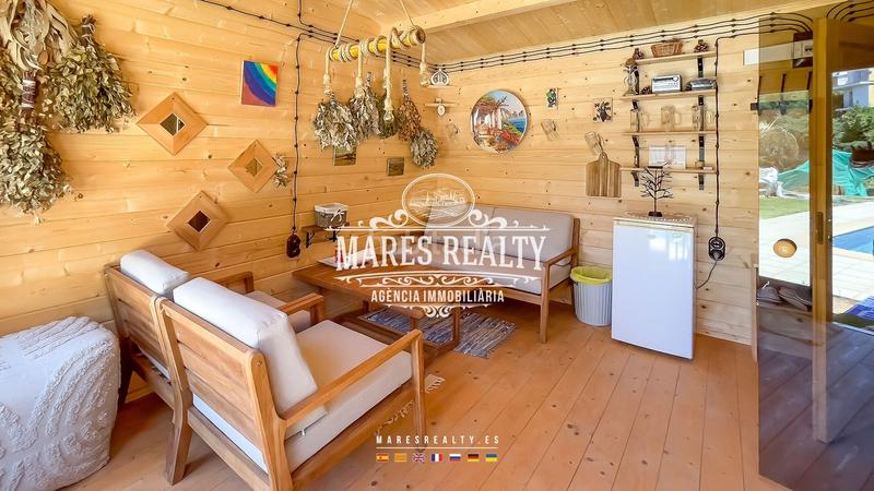 Foto f2210486-b074-480a-a250-756bdb84a8f1. Rent chalet with heating parking pool in Canyelles Lloret de Mar