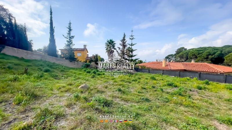 Foto 7fee2030-d606-46d8-8ccf-99cfba78a2da. Terrain résidentiel dans aguiles 7 dans Roca Grossa Lloret de Mar