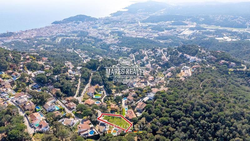 Foto bc6ac6b3-0f2d-4f7d-bf25-1e41be91b7c7. Terrain résidentiel dans aguiles 7 dans Roca Grossa Lloret de Mar