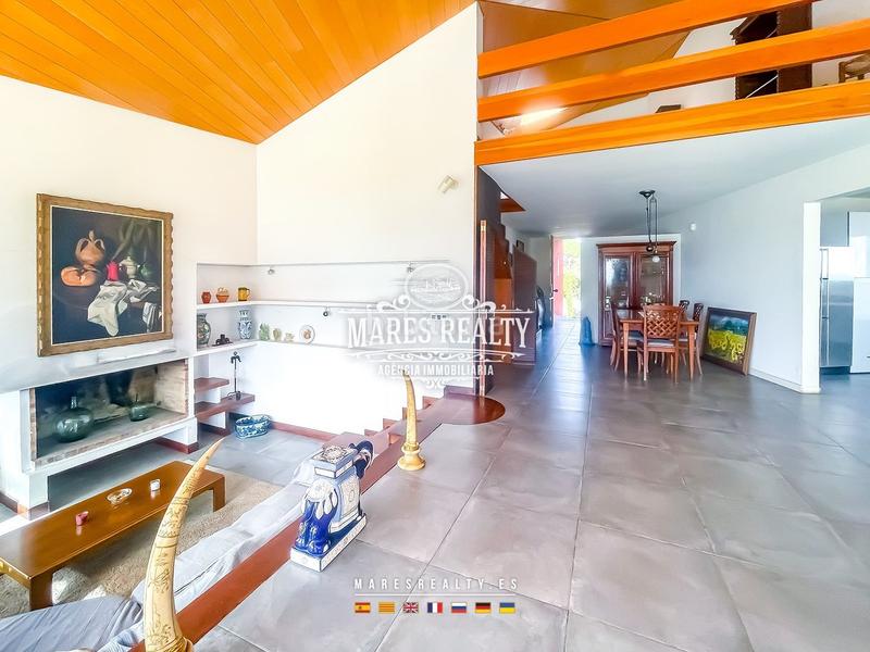 Foto 5016b05a-89ef-4f64-987f-d656f76039cc. Casa con riscaldamento piscina in Urbanitzacions Mataró