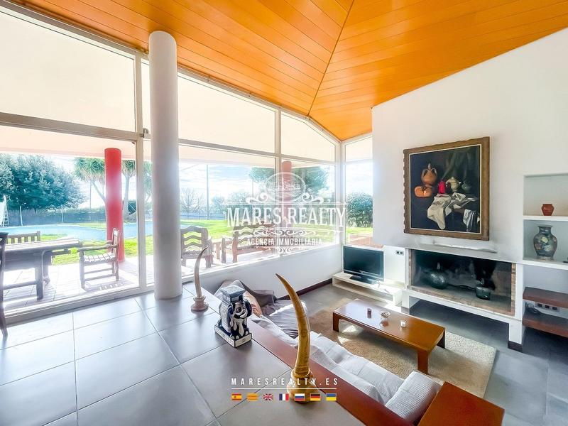 Foto ecd219f7-1f66-45d2-b159-e5499b671528. Casa con riscaldamento piscina in Urbanitzacions Mataró