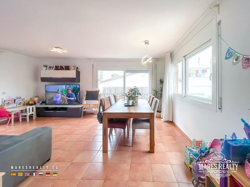 Foto 05221611-75be-4850-87f4-73bd040fcf48. Casa a schiera con riscaldamento in Canet de Mar