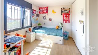 Casa a Centre. Casa de lujo reformada a solo 100 metros del mar!