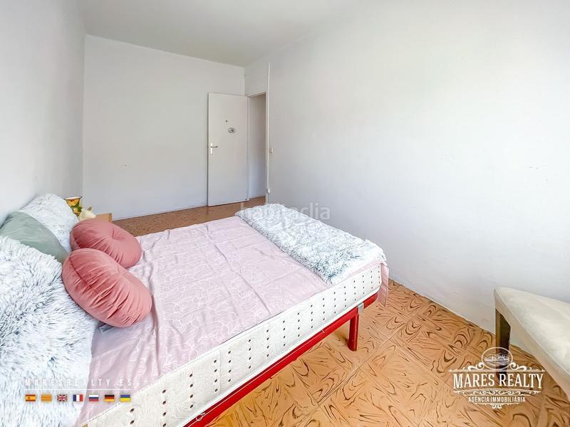 Foto 7043f016-f9b7-4985-a8b6-5bd3f95b2d5c. Piso  para reformar en Poblenou Pineda de Mar