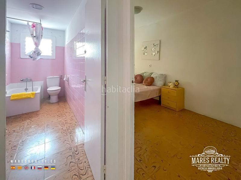 Foto a07ce0de-40a2-4324-9497-546ebdcedd19. Piso  para reformar en Poblenou Pineda de Mar