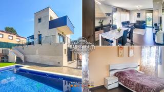 Casa a Lloret Verd - Els Pinars. Casa con licencia turística en venta!