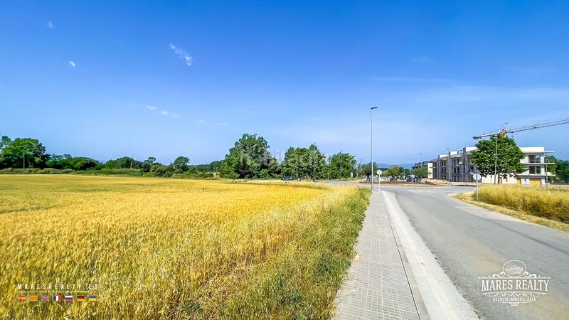 Foto 04a0fcb4-3554-40d9-b45c-8d70ca39d4d0. Terreny residencial a mediterránio 53 a Centre Vidreres