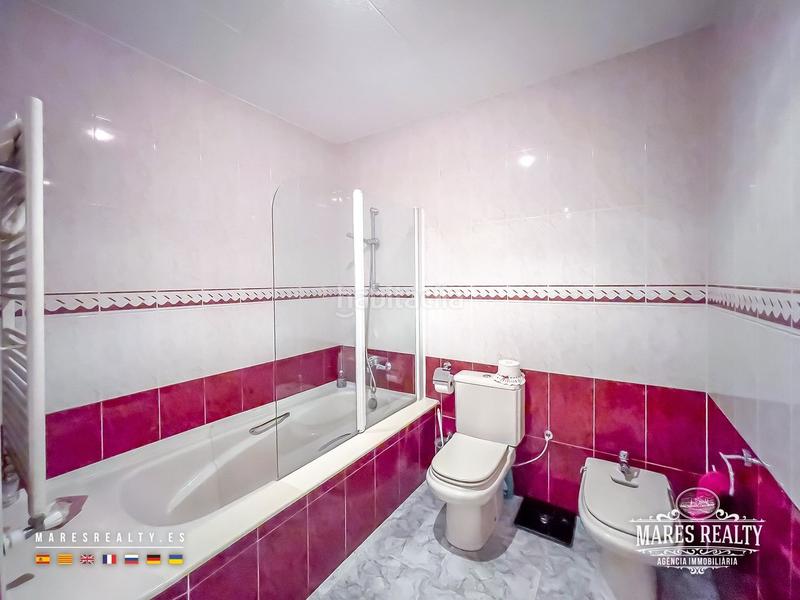 Foto 35b605a6-ce40-4395-9646-4de42ff3c751. Reihenhaus mit heizung in Centre Lloret de Mar