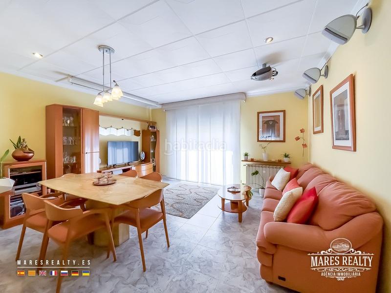 Foto 8dd88d71-7dd3-4f89-a962-a9c90d24e6a5. Reihenhaus mit heizung in Centre Lloret de Mar