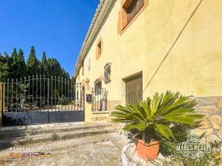 Maison à Malgrat de Mar. Masia con terreno en malgrat de mar