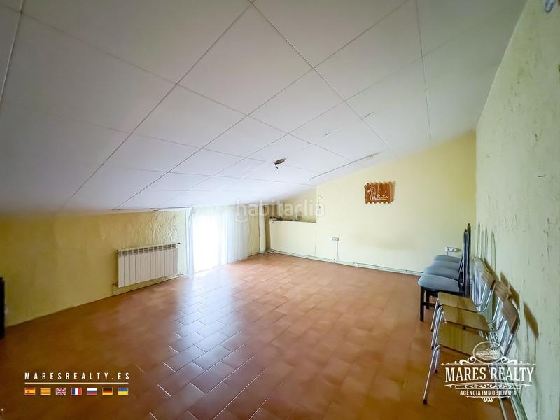 Foto 299795b7-12cc-4ddb-80a7-7fb9e284fae1. Casa se vende gran casa rural con piscina y jardín urbanización vallcanera park. en Sils