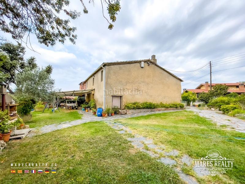 Foto 3c32e19c-12cc-4c71-8edb-bd88492f401e. Casa se vende gran casa rural con piscina y jardín urbanización vallcanera park. en Sils