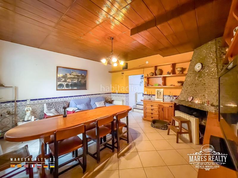 Foto 83db298d-bc57-46e8-98cf-f25691fd6dfc. Casa se vende gran casa rural con piscina y jardín urbanización vallcanera park. en Sils