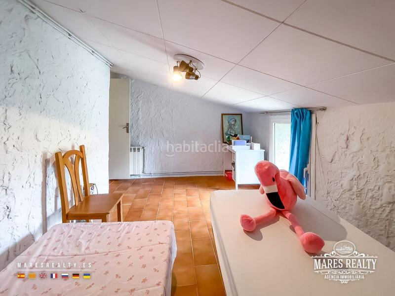 Foto 8f2080bd-d835-4fce-9cd1-c86f064a79e3. Casa se vende gran casa rural con piscina y jardín urbanización vallcanera park. en Sils
