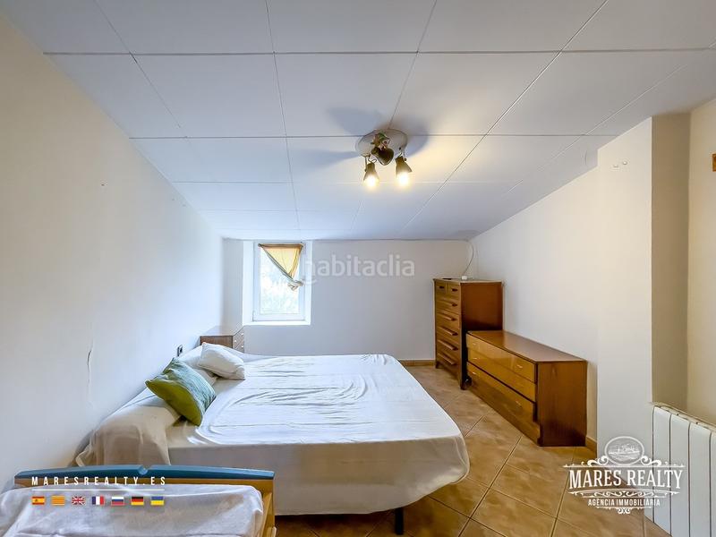 Foto 9958d989-db8b-4724-873a-544d7efb7730. Casa se vende gran casa rural con piscina y jardín urbanización vallcanera park. en Sils