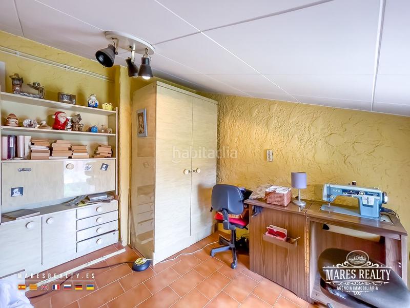 Foto a2282ad5-4af4-4d0b-bd06-a421ada8c2e7. Casa se vende gran casa rural con piscina y jardín urbanización vallcanera park. en Sils
