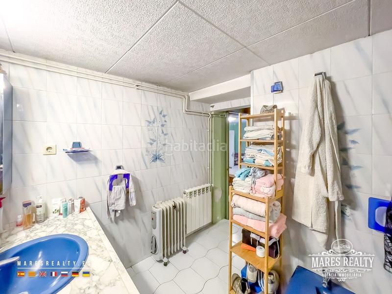 Foto a3022d27-2262-4674-b874-a6c2ca105ef6. Casa se vende gran casa rural con piscina y jardín urbanización vallcanera park. en Sils
