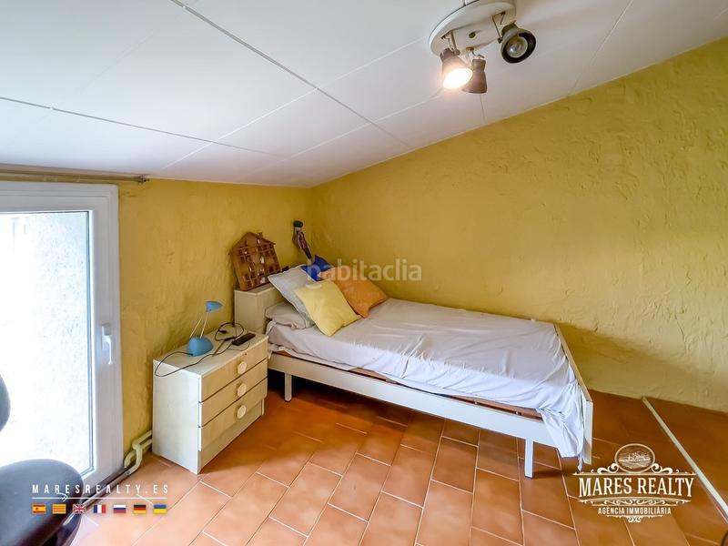 Foto d91a4299-9c7b-4c71-a78f-2a87a76dadfe. Casa se vende gran casa rural con piscina y jardín urbanización vallcanera park. en Sils