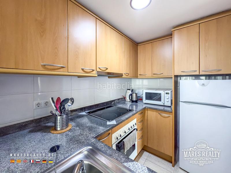 Foto 21a5fe3f-92f8-40a1-b1cf-0742fb0d529f. Piso apartamento con licencia turística en venta en Lloret de Mar