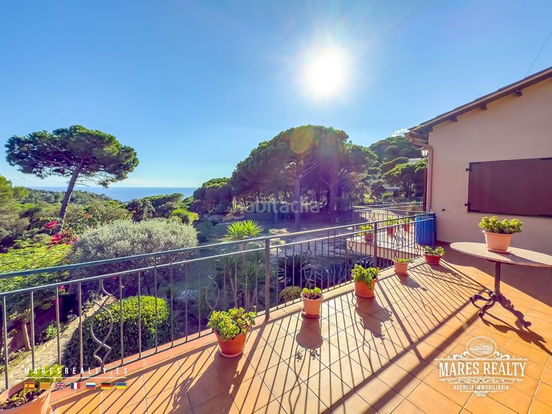 Foto 76dd6978-3a16-48f4-b9f8-fc60548d23e6. Casa amb calefacció piscina a Serra Brava Lloret de Mar