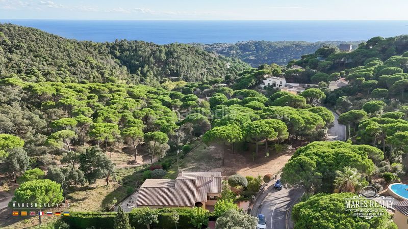 Foto 998127b8-50d2-429e-93e7-e93b2a764cc6. Casa amb calefacció piscina a Serra Brava Lloret de Mar