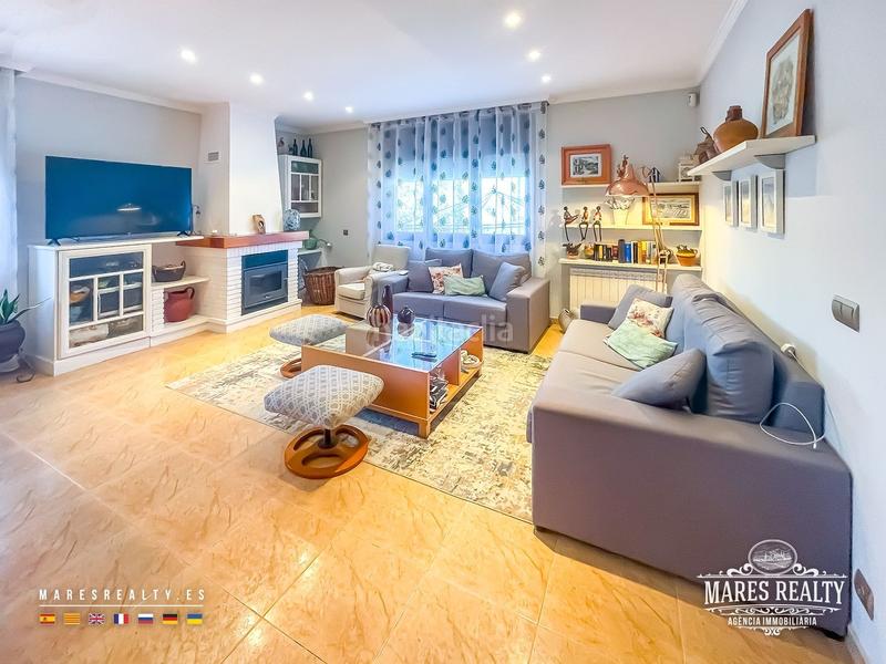 Foto 08c3a9c7-a4fc-4687-9d54-87eb894a0115. Haus mit heizung pool in Sils