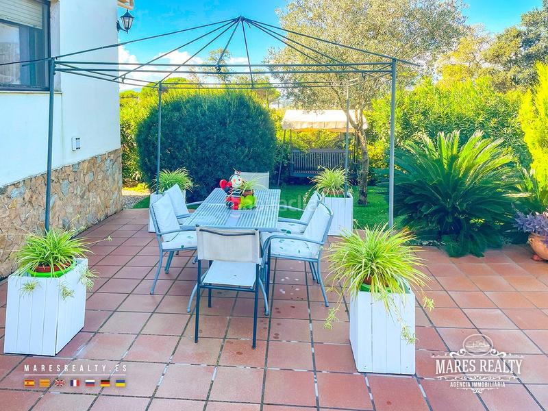 Foto 8c5c7e5c-6352-4fcb-a8eb-183db6d7eef5. Haus mit heizung pool in Sils