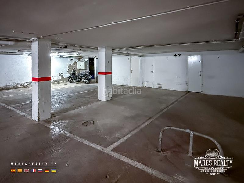 Foto fb0ecb96-d9db-4a6f-8a27-f2f0f83c8bb0. Aparcament cotxe a Fenals Lloret de Mar