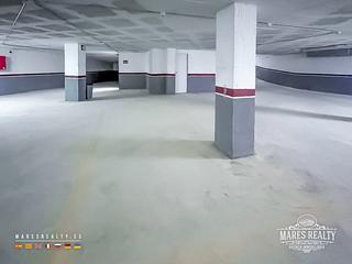 Car parking in Costa de Carbonell