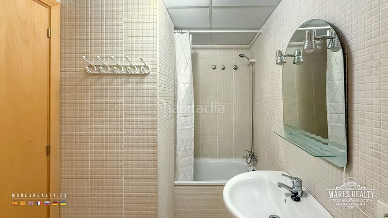 Foto d5b50ada-c479-40a8-952d-443d0a92891d. Pis amb calefacció a Fenals Lloret de Mar