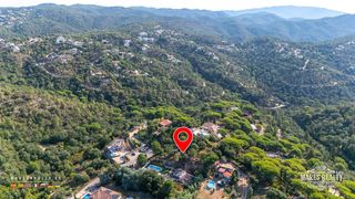 Terreny residencial a Lloret Residencial - Montlloret. Parcela de 1.200 m en lloret residencial  tranquilidad, naturale