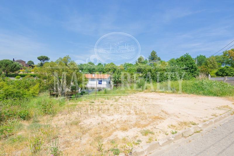 Foto f70016f2-7a67-485e-be6c-c0f78e57e30a. Terreny residencial a Montbarbat Maçanet de la Selva