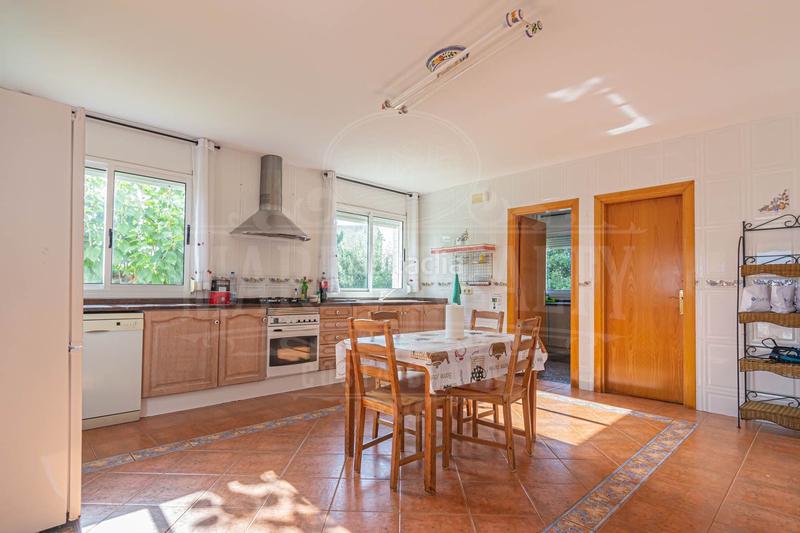 Foto 8991a4ea-bef8-402a-9864-a11ec9fc7ebe. Haus mit heizung pool in Montgoda Lloret de Mar