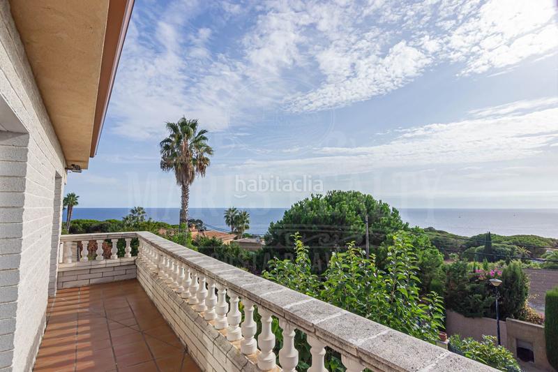 Foto d8d518f3-cb5a-42eb-a51d-936d5aaa3ffd. Haus mit heizung pool in Montgoda Lloret de Mar