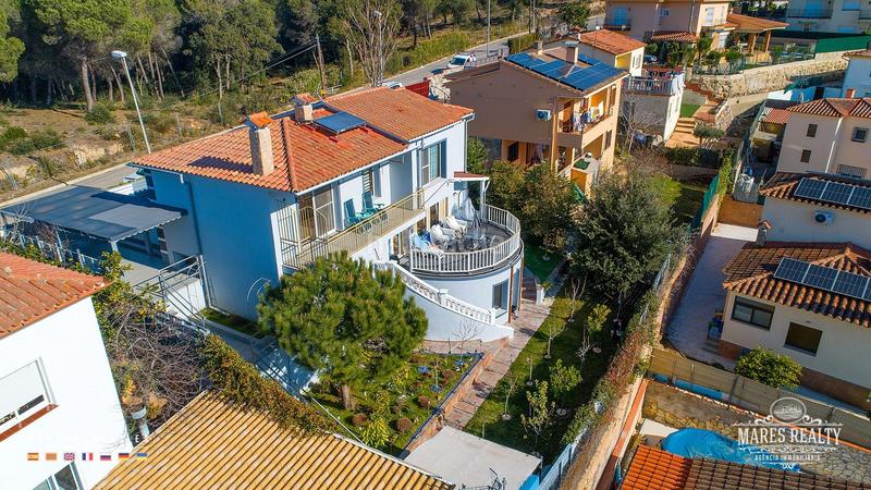 Foto 8143ef4a-37f4-43c6-9bd5-57d867567518. Casa amb calefacció a Mas Romeu Lloret de Mar